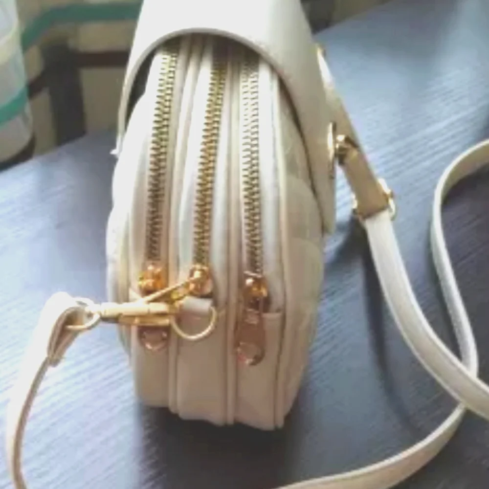 Diamond Embossed 3 Zipper Crossbody Bag - Off White Color - Picture 6 of 15